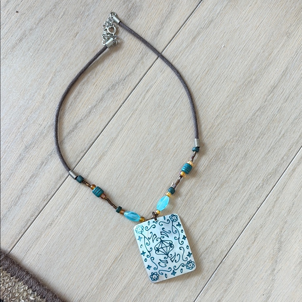 Elegant Blue and Silver Painted MOP Pendant Necklace